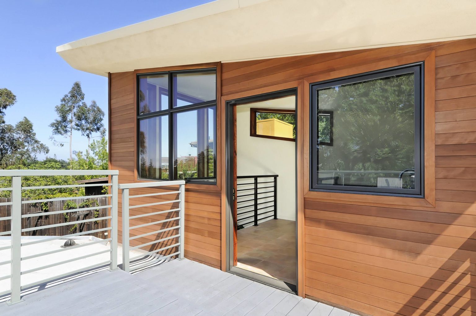 Alt raus, neu rein: dieses moderne Haus hat ein neues Design, das es