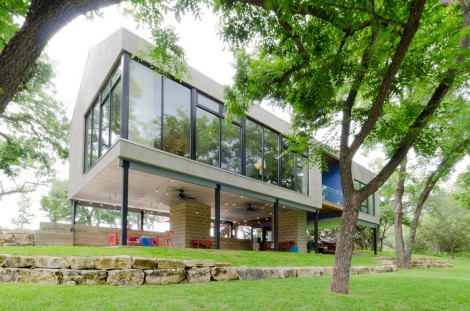 contemporary concrete house